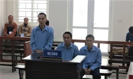 Các bị cáo tại tòa.