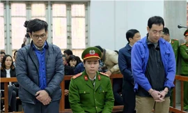 Các bị cáo tại tòa.