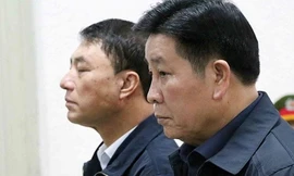 Các bị cáo Trần Việt Tân, Bùi Văn Thành.