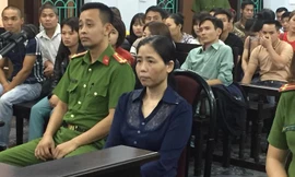 Bị cáo Hoàng Thị Hiền tại tòa.