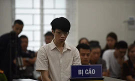 Bị cáo Nguyễn Anh Tú tại tòa.