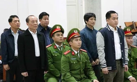 Các bị cáo tại phiên tòa. Ảnh: TTXVN.