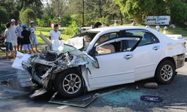 Nam tài xế nhấn ga tông bảo vệ tử vong vì bị đánh