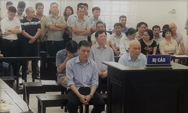 Các bị cáo tại tòa.