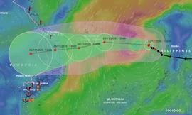 Bão số 10 dự báo sẽ còn diễn biến phức tạp do tác động của nhiều yếu tố trong vài ngày tới