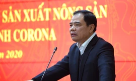 Bộ trưởng NN&PTNT Nguyễn Xuân Cường cho biết dịch bệnh do virus corona gây ra đang tạo khủng hoảng rất lớn đến kinh tế toàn cầu và nguy hiểm đến tính mạng của con người.