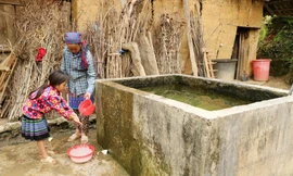 Lào Cai đặt mục tiêu phấn đấu tỷ lệ cấp nước hợp vệ sinh cho hộ dân nông thôn lên 98% vào năm 2025, trong đó 50% là sử dụng nước sạch theo Quy chuẩn của Bộ Y tế.