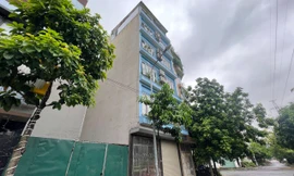 Hà Nội: Nữ sinh phát hiện chủ nhà lắp camera quay lén trong phòng tắm