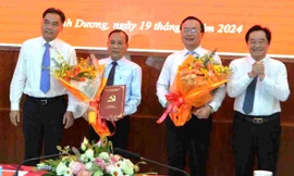 Tỉnh ủy Bình Dương trao quyết định về công tác cán bộ