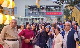 'Bắt bệnh' du lịch Hội An 