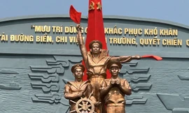 Khánh thành giai đoạn 1 công trình nâng cấp Tượng đài Anh hùng liệt sỹ Đoàn tàu không số