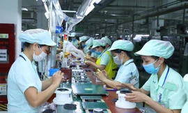 Đề nghị xác lập mức lương tối thiểu thỏa đáng