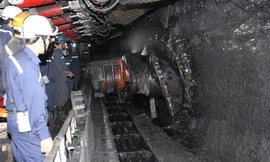 Lãnh đạo Tập đoàn TKV chỉ đạo công tác cứu hộ trong hầm lò