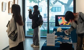 Triển lãm “Giũa: Phong sắc” thu hút sự quan tâm của giới trẻ 