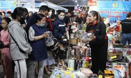 Tổng Liên đoàn Lao động Việt Nam: Sớm công khai phương án thưởng Tết 