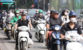 Miền Bắc nắng mạnh trước khi đón không khí lạnh vào cuối tuần. Ảnh: Như Ý