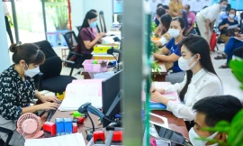 Cơ quan sáp nhập, lao động hợp đồng thôi việc được hưởng chính sách gì?