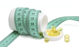 Uống giảm cân, người phụ nữ suýt chết vì suy thận