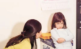 Dạy trẻ hư không dùng roi vọt