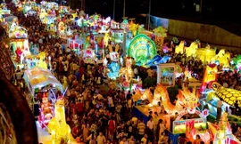 Tết Trung Thu năm nay, bạn và hội cạ cứng rủ nhau đi đâu cho đêm trăng thêm náo nhiệt?