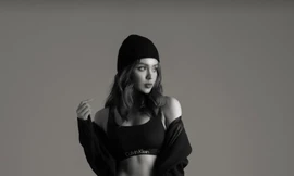 MLee khoe cơ bụng "số 11" săn chắc, tiết lộ bí quyết ăn nhiều nhưng vẫn giữ dáng chuẩn