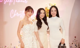 Nhã Phương khoe nhan sắc mặn mà khi đọ dáng cùng Diễm My 9x, Angela Phương Trinh