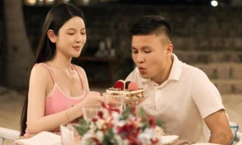 Sau đám cưới, Quang Hải - Chu Thanh Huyền chăm khoe khoảnh khắc ngọt ngào