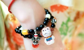 Chuỗi hạt đeo tay may mắn cho bạn gái