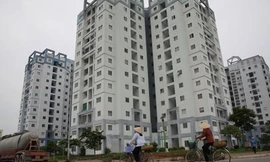 Doanh nghiệp giảm giá, khuyến mãi để tự cứu mình