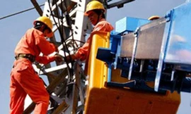 Hà Nội bán điện qua thẻ trả trước vào quý ba