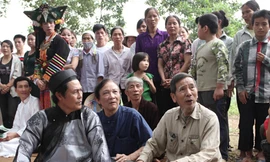 'Ông Phần nông thôn' trở lại với 'Làng ma'