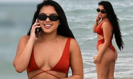 Tình mới của Liam Payne khoe dáng 'bốc lửa' với áo tắm