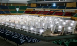 Bệnh viện dã chiến thành phố Đà Nẵng tại Cung thể thao Tiên Sơn. Ảnh: Nguyễn Thành