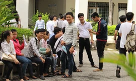 Tranh cãi bỏ thi môn ngoại ngữ tuyển sinh lớp 10 THPT ở Đà Nẵng