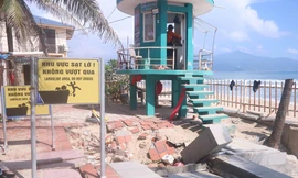 Bãi tắm nhếch nhác không sửa, sao còn đi thu đất làm bãi tắm mới?