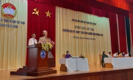 Quang cảnh buổi tiếp xúc