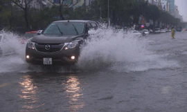 Nhiều tuyến phố ở Đà Nẵng ngập nặng trong trận mưa lịch sử vừa qua. Ảnh: Nguyễn Thành