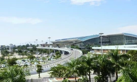 Quy trình đảm bảo an toàn phòng chống dịch tại Cảng hàng không quốc tế Đà Nẵng hồi tháng 8/2020. 