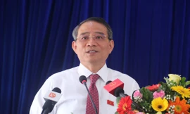 Bí thư Thành ủy Đà Nẵng Trương Quang Nghĩa tại buổi tiếp xúc cử tri quận Ngũ Hành Sơn. Ảnh: Nguyễn Thành