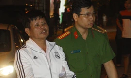 Đối tượng Mai Xuân Tú bị công an bắt giữ để tiếp tục điều tra làm rõ hành vi vi phạm. 