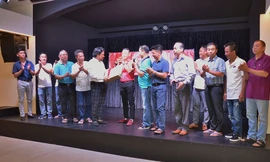 Người Việt xa xứ đoàn kết, hội nhập trời Âu