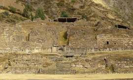 Khám phá lối vào ngôi đền cổ bị 'đóng băng với thời gian'