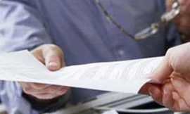 Buộc thôi việc viên chức tự nghỉ việc quá bảy ngày/tháng