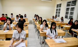 Hà Nội: 11 thí sinh cần hỗ trợ y tế, gần 500 thí sinh không làm thủ tục dự thi