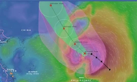 Siêu bão Doksuri vào Biển Đông trong đêm nay