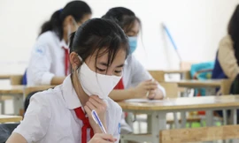 Vĩnh Phúc đánh giá kết quả học tập bằng hình thức trực tuyến. 