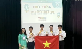 Học sinh nghiên cứu chế phẩm xử lí thuốc bảo vệ thực vật tồn dư đoạt Huy chương Vàng Wico