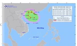 Bão số 3 có đường đi vòng vèo, phức tạp.