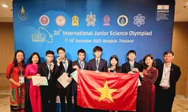 6 học sinh Hà Nội giành huy chương Olympic Khoa học trẻ quốc tế
