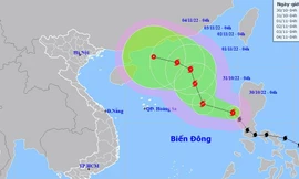 Bão số 7 vào Biển Đông, diễn biến khó lường